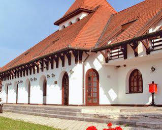 Hortobagy Club Hotel 外观 照片